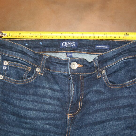 CHAPS Straight Demin Jeans Size 4 Mid Rise 26 x 29 Stretch Dark Blue Womens - Picture 4 of 8